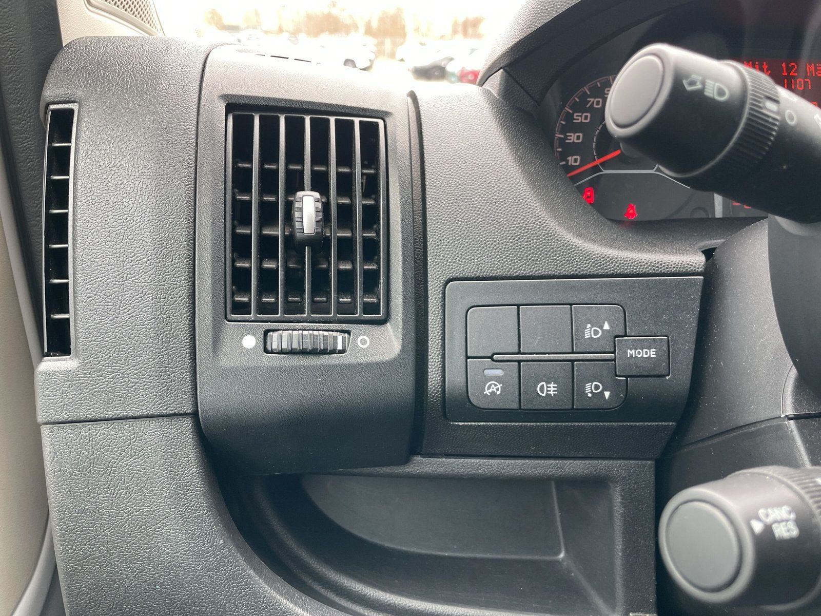 JUMPER KW CLUB 35+ L4H2 BLUE-HDI 165