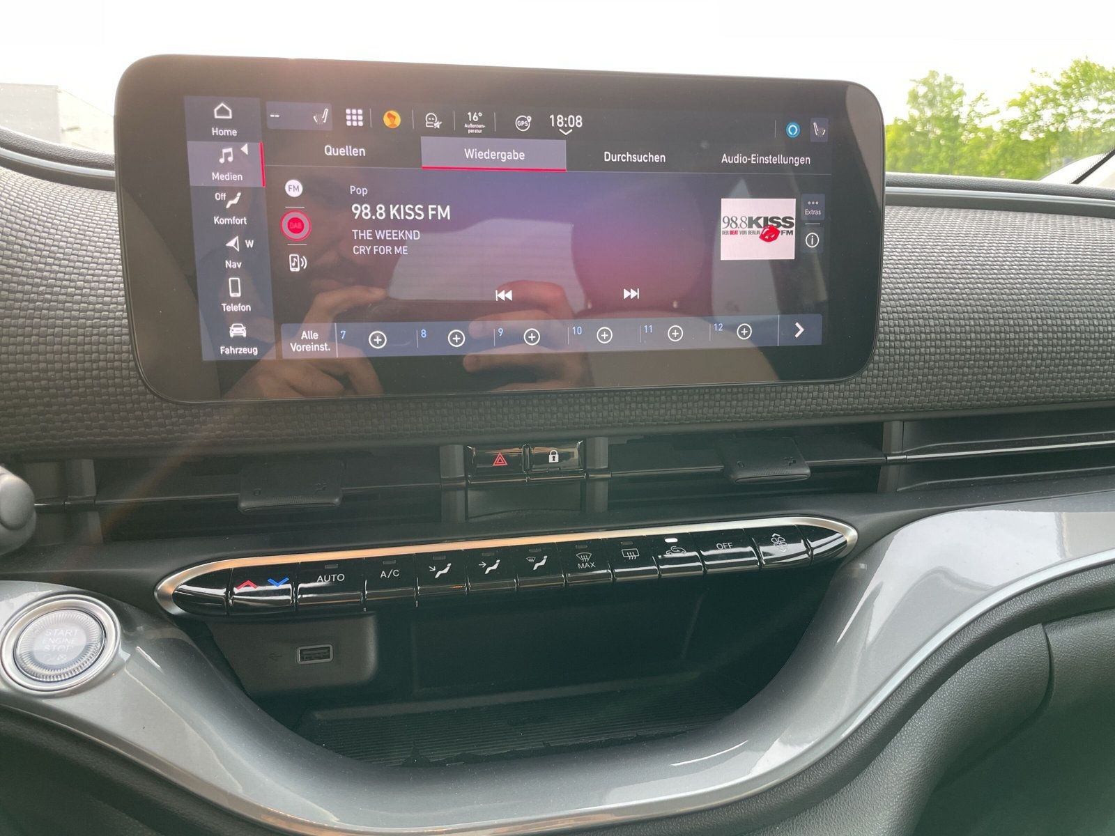 500e by Bocelli LA PRIMA+NAV+PDC+CAM+TOT+CARPLAY