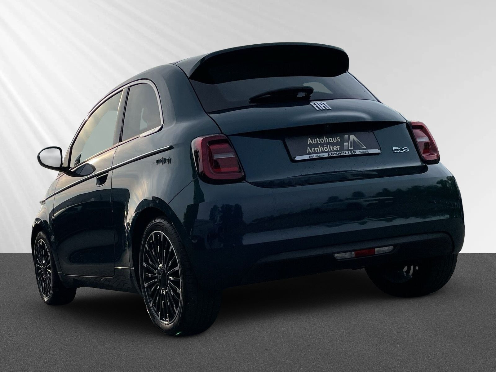 500e by Bocelli LA PRIMA+NAV+PDC+CAM+TOT+CARPLAY