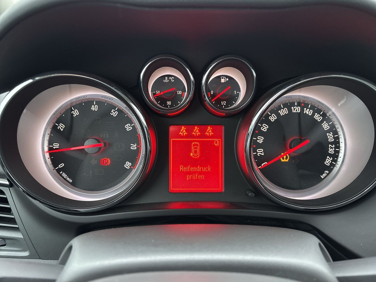 ZAFIRA Inovation 1.4 AT6+KAMERA+PDC+BORDCOMPUTER