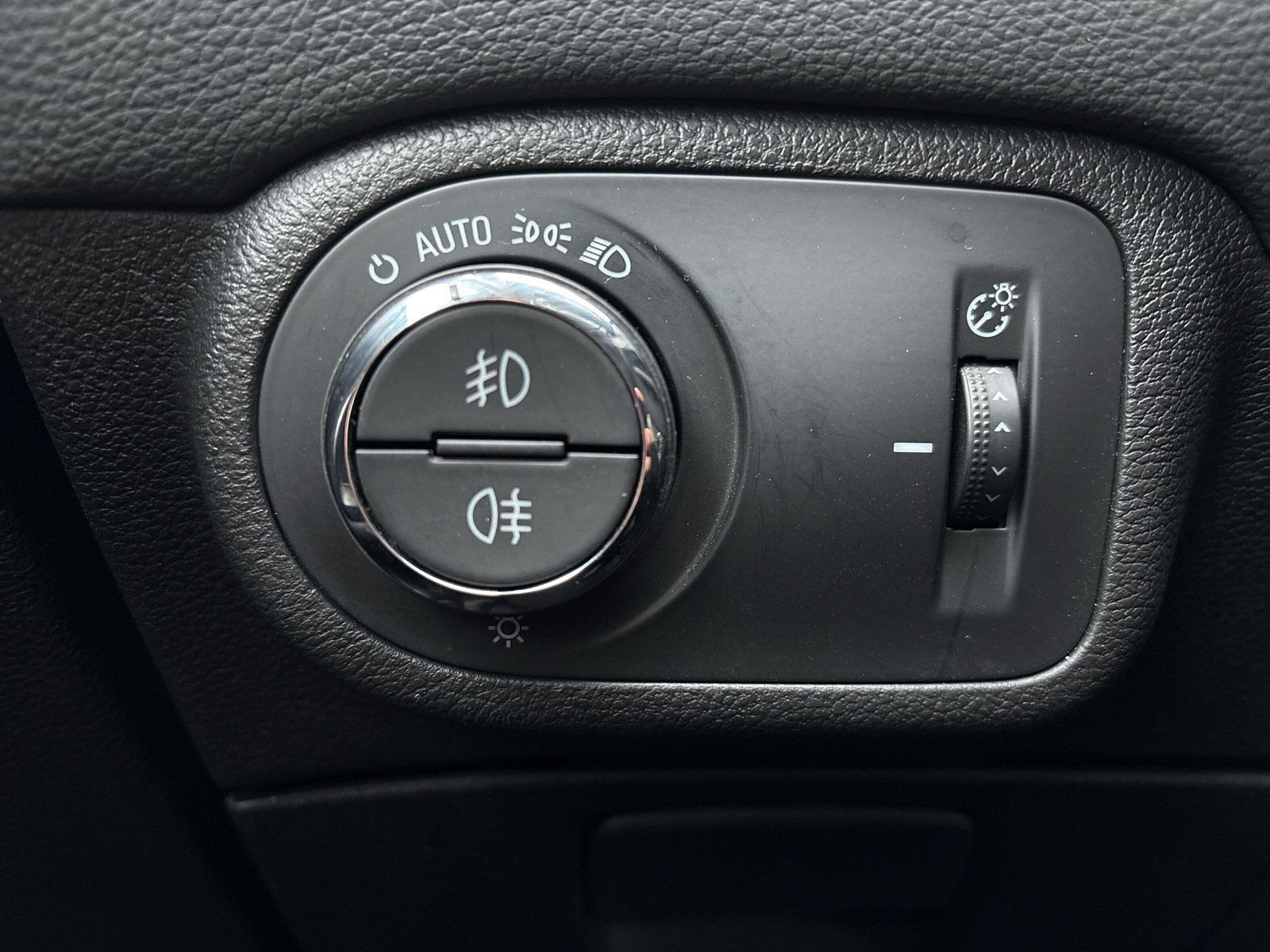 ZAFIRA Inovation 1.4 AT6+KAMERA+PDC+BORDCOMPUTER