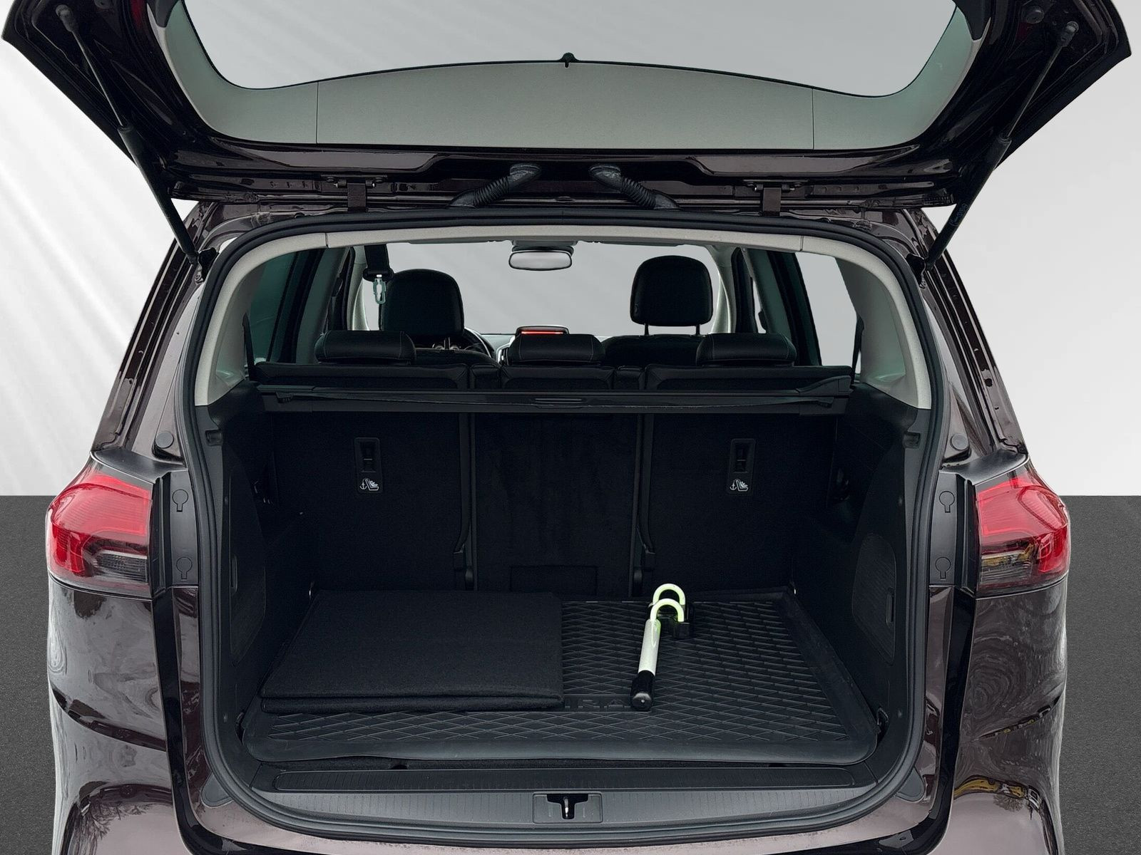 ZAFIRA Inovation 1.4 AT6+KAMERA+PDC+BORDCOMPUTER