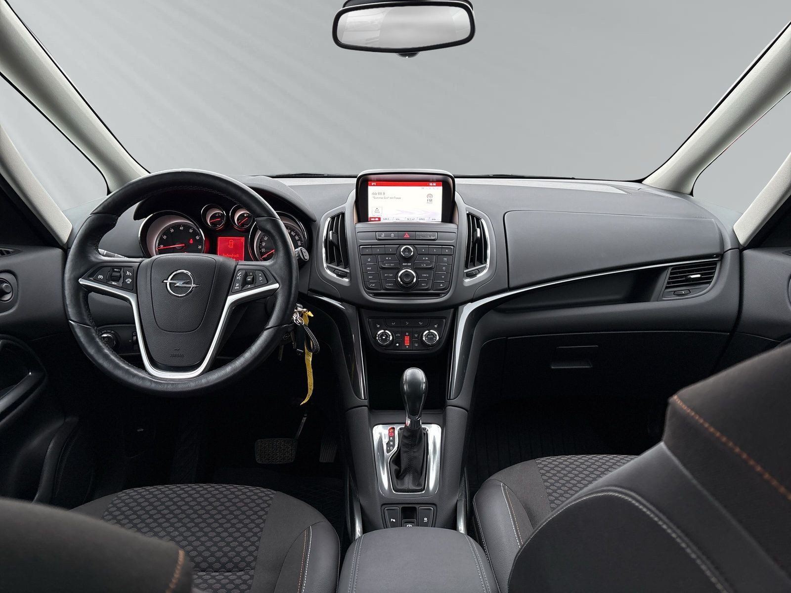 ZAFIRA Inovation 1.4 AT6+KAMERA+PDC+BORDCOMPUTER