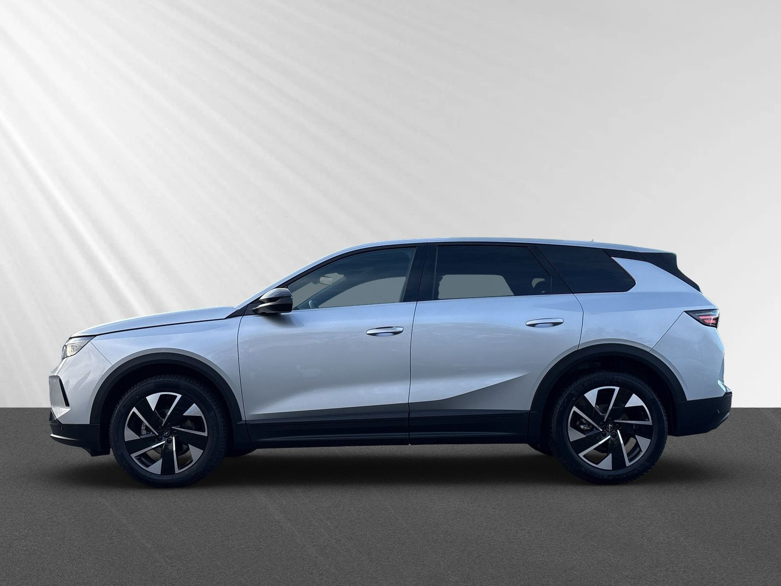 Grandland B GS 1.2 +48V+HEADUP+AHK+NAVI+SHZ+LHZ+