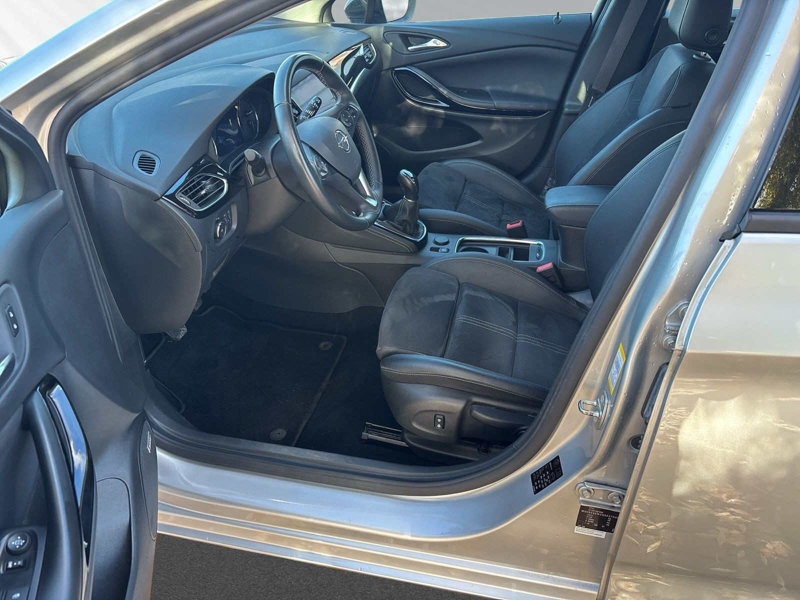 ASTRA K ST 1.2 TURBO BUSINESS ELEG 107KW +KAMERA