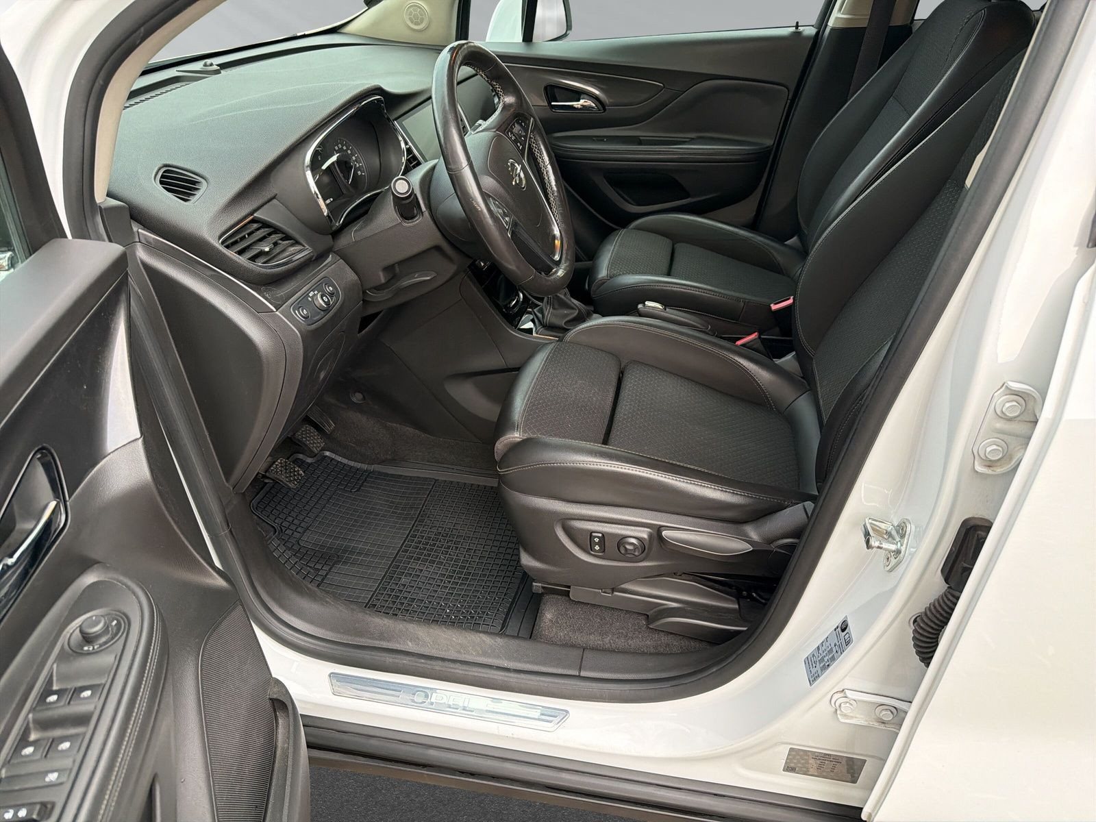 Mokka X INNOVATION 1.4 Turbo ecoFLEX, 103kw+Sitz