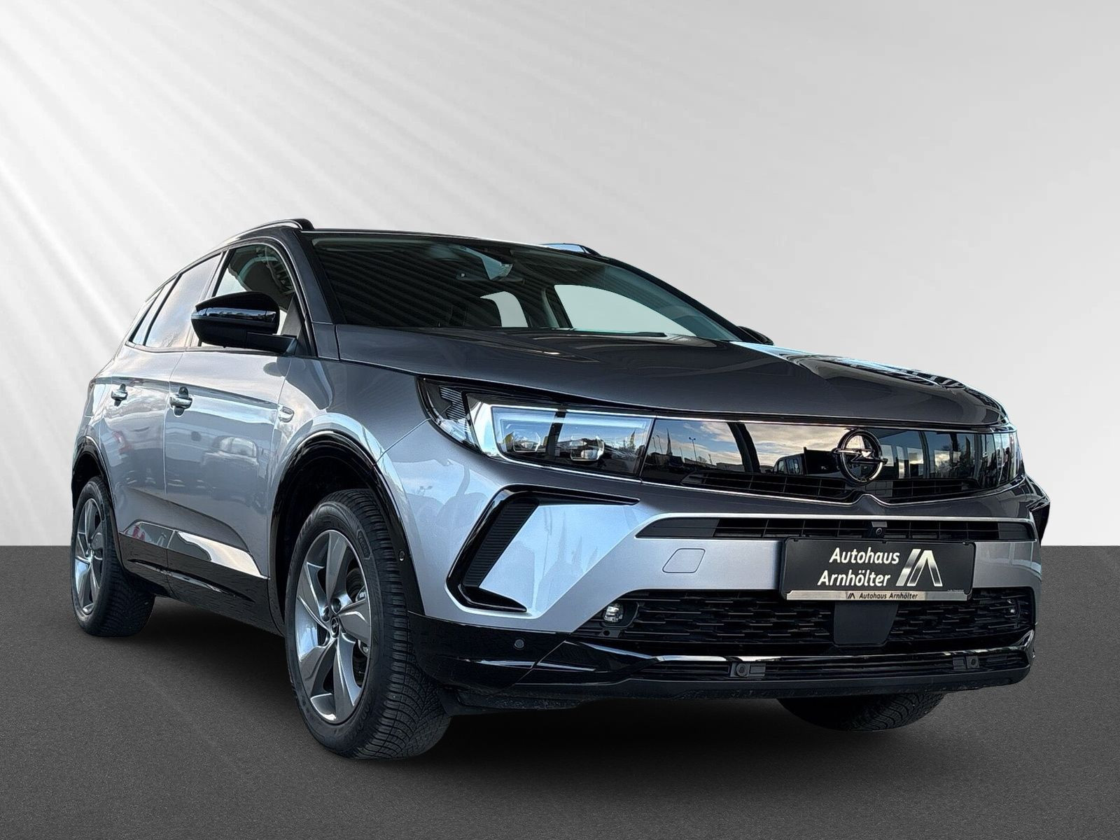 Grandland 1.2 GS KLIMA+PDC+KAMERA+SHZ+LHZ+LED+AT