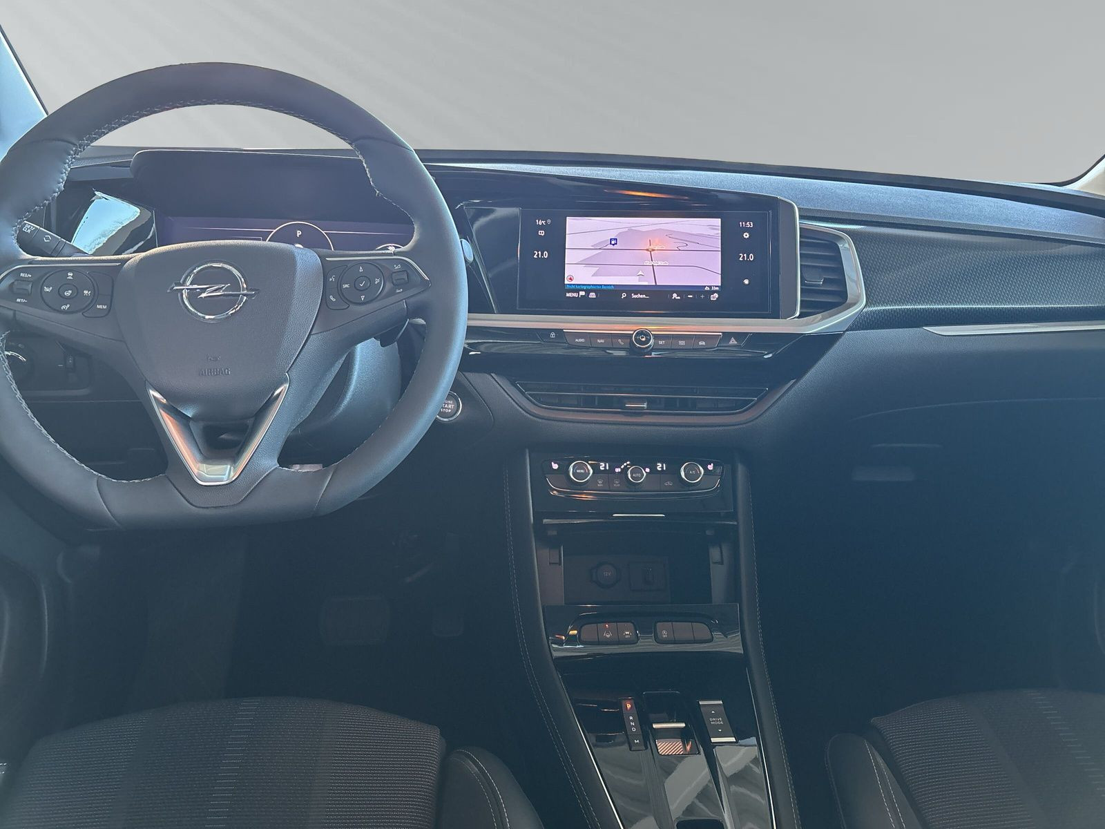 Grandland 1.2 GS KLIMA+PDC+KAMERA+SHZ+LHZ+LED+AT