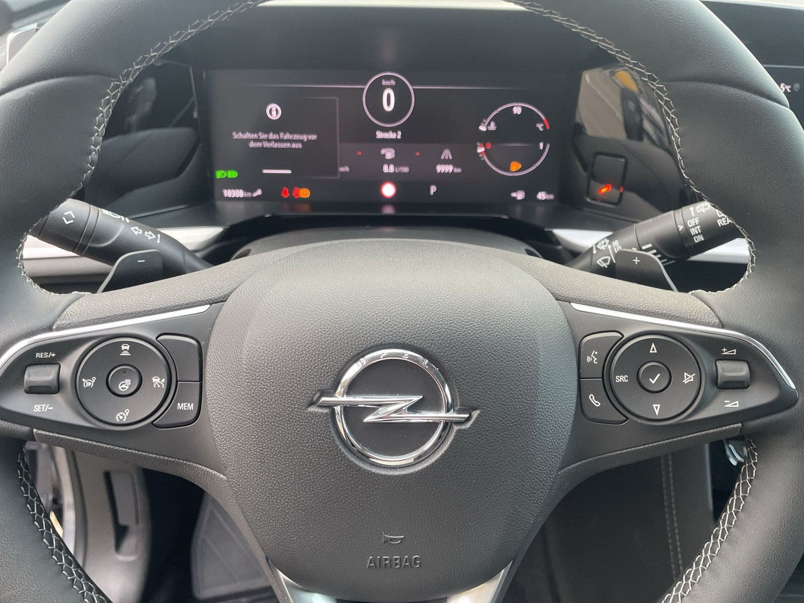 Grandland 1.2 ULTIMATE KLIMA+PDC+KAMERA+SHZ+LHZ+