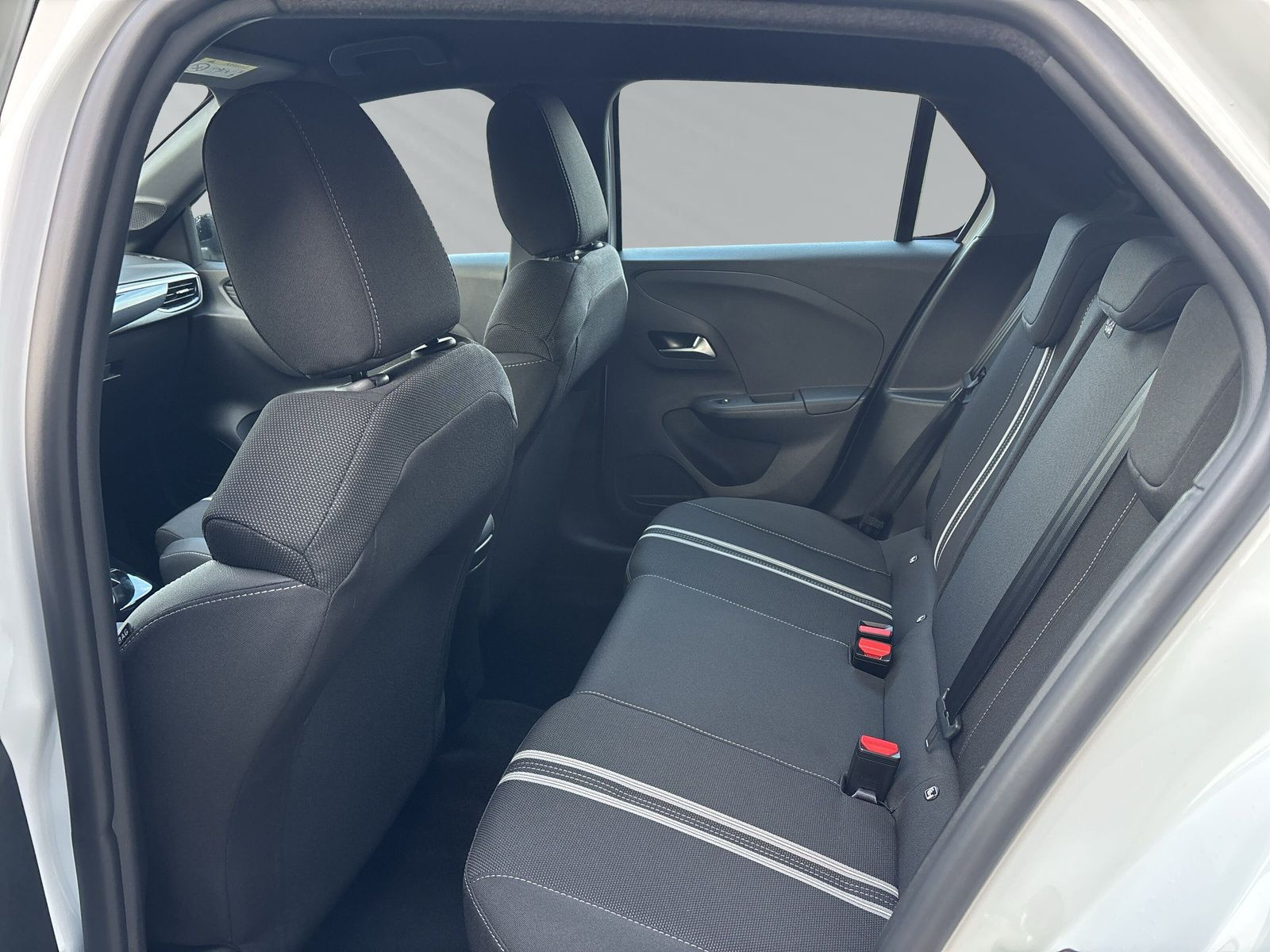 Corsa F 1.2 GS KLIMA+PDC+KAMERA+SHZ+LHZ+LED+ALLW