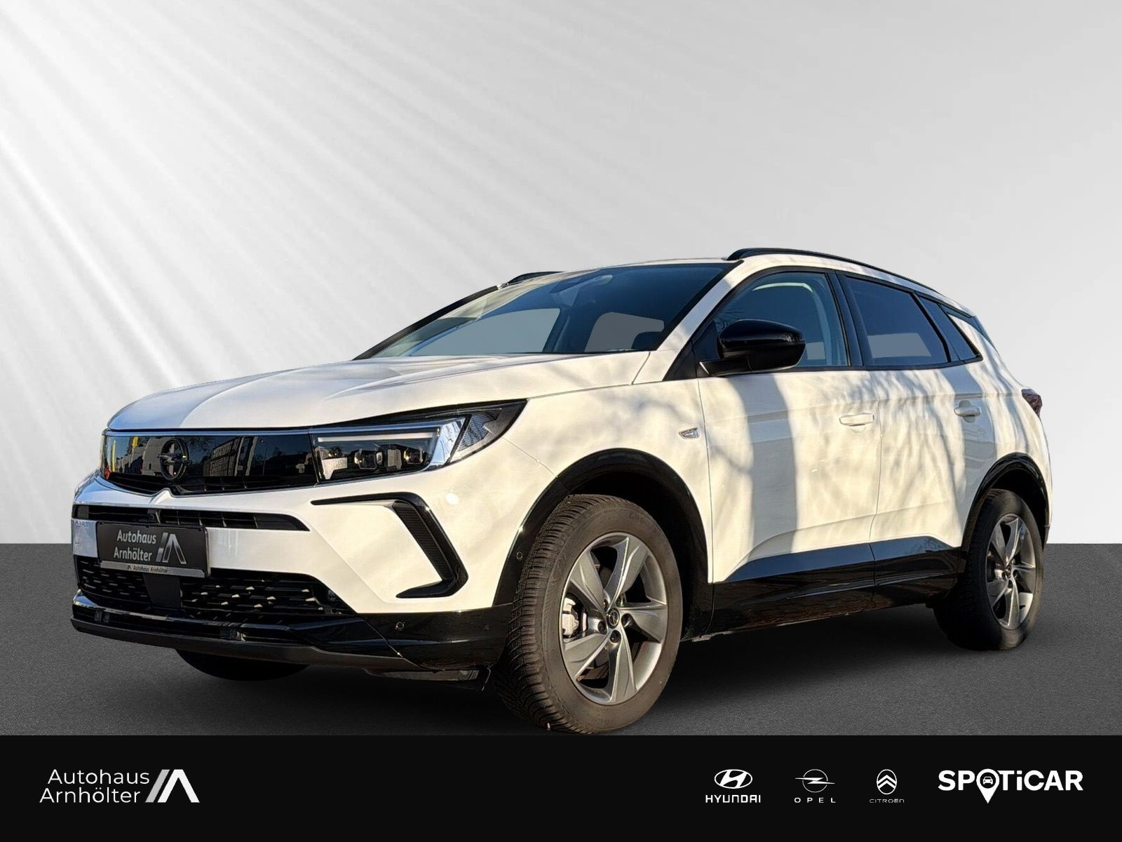 Grandland GS 1.2 Turbo S/S 96kW AT8+KAMERA+