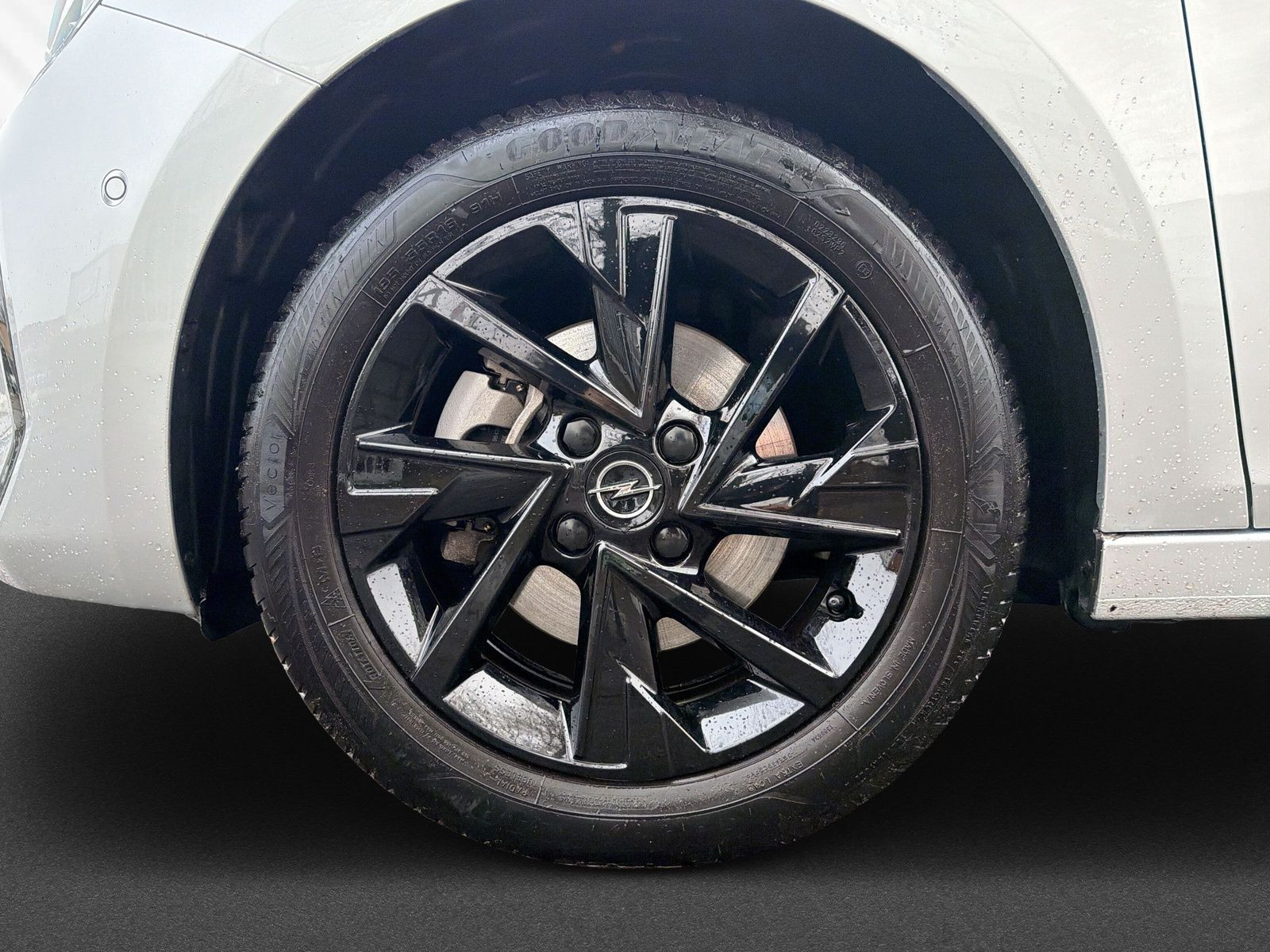 CORSA F GS 1.2 Turbo S/S 96kWAT8+Bluetooth+SZH++