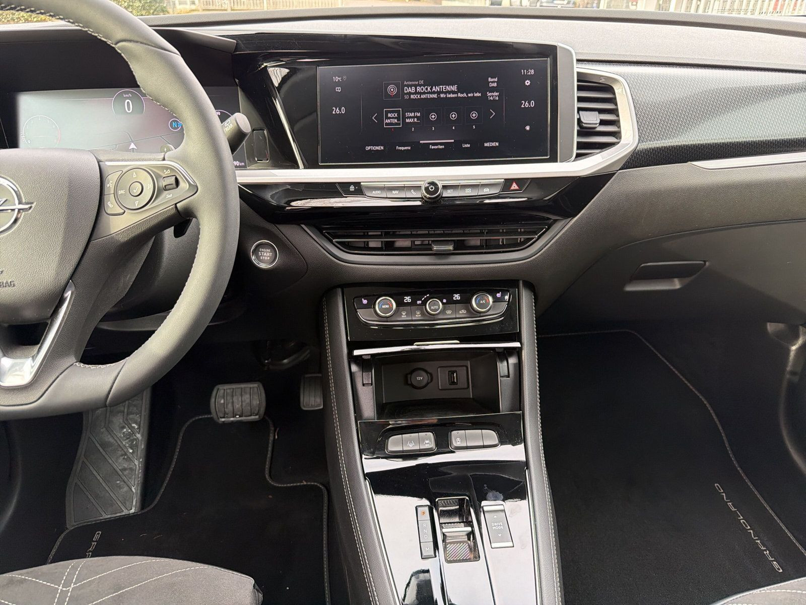 Grandland Ultimate 1.2 Turbo S/S 96kW AT8++