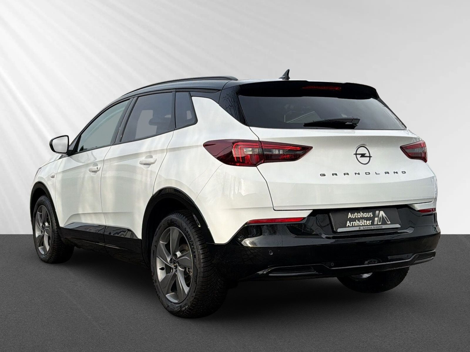 Grandland Ultimate 1.2 Turbo S/S 96kW AT8++