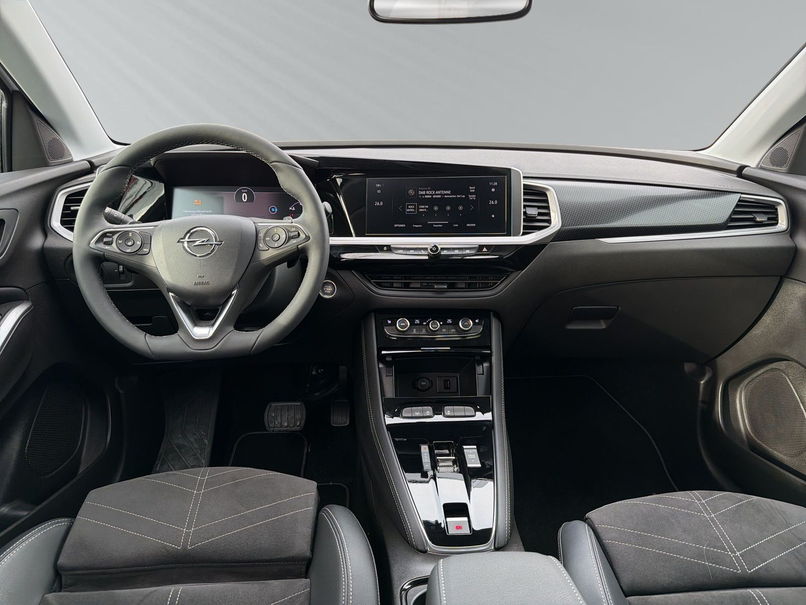 Grandland Ultimate 1.2 Turbo S/S 96kW AT8++