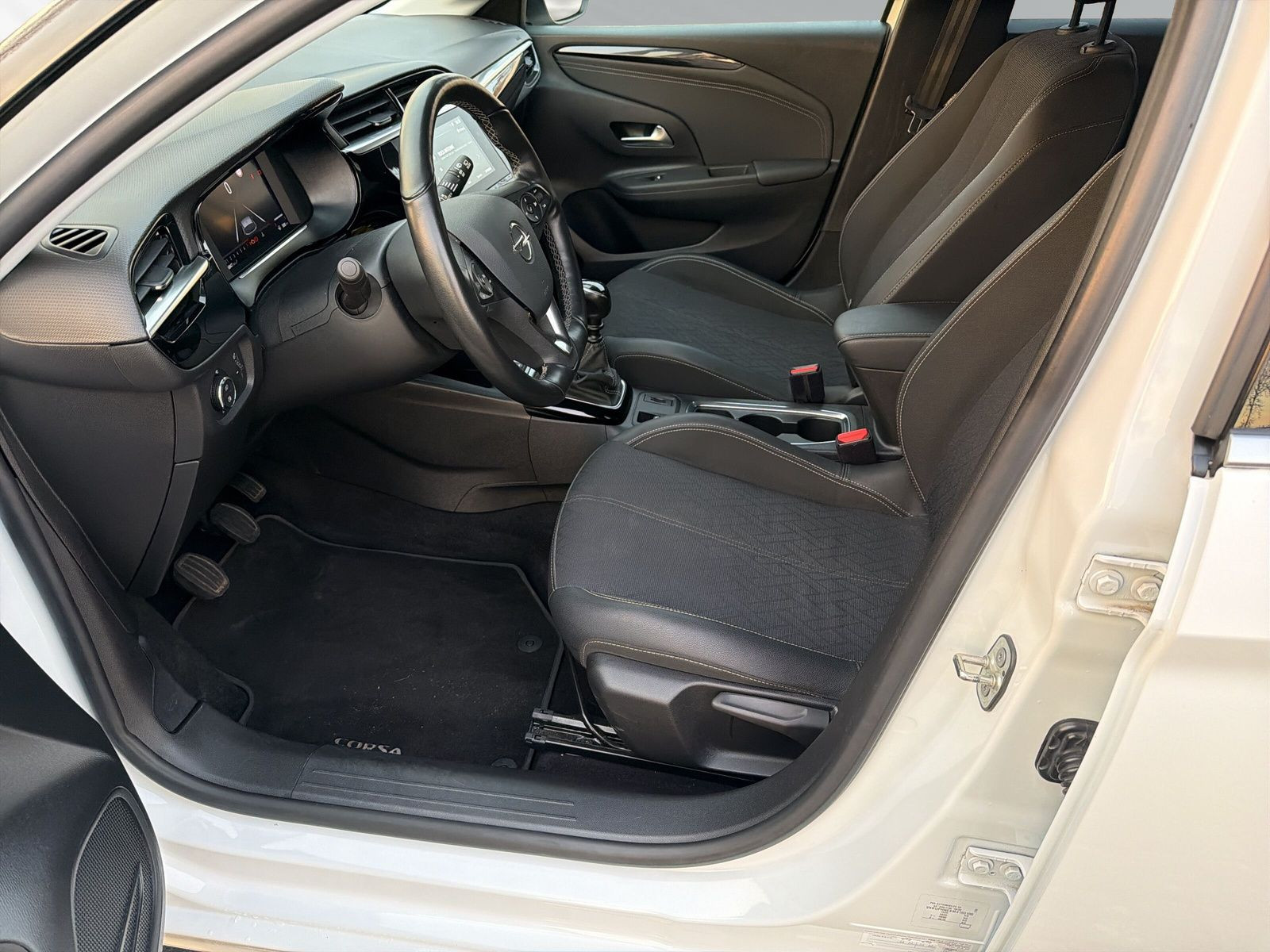 CORSA ELEGANCE 1.2 Direct Injection Turbo 100PS