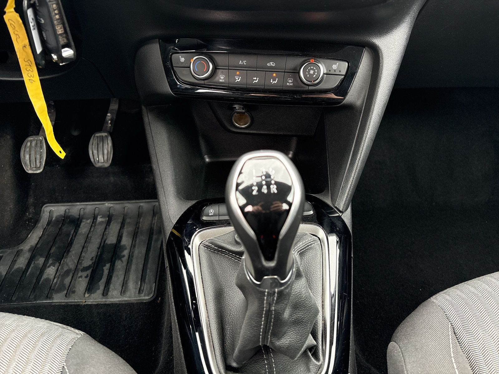 Corsa F 1.2 Edition 75PS+LICHTSENSOR+PDC+SHZ+TEM