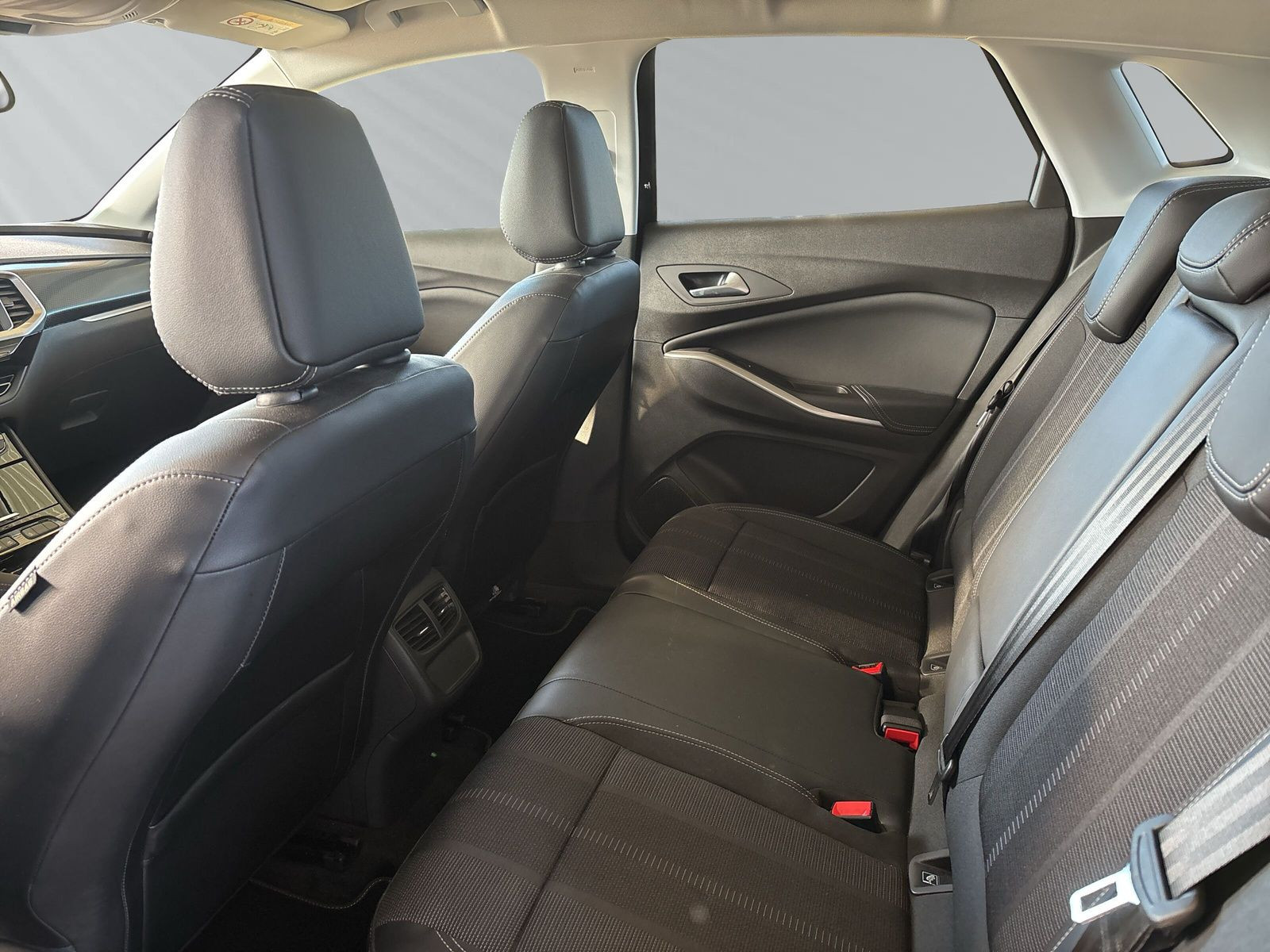 Grandland 1.2 GS KLIMA+PDC+KAMERA+SHZ+LHZ+ AT8++