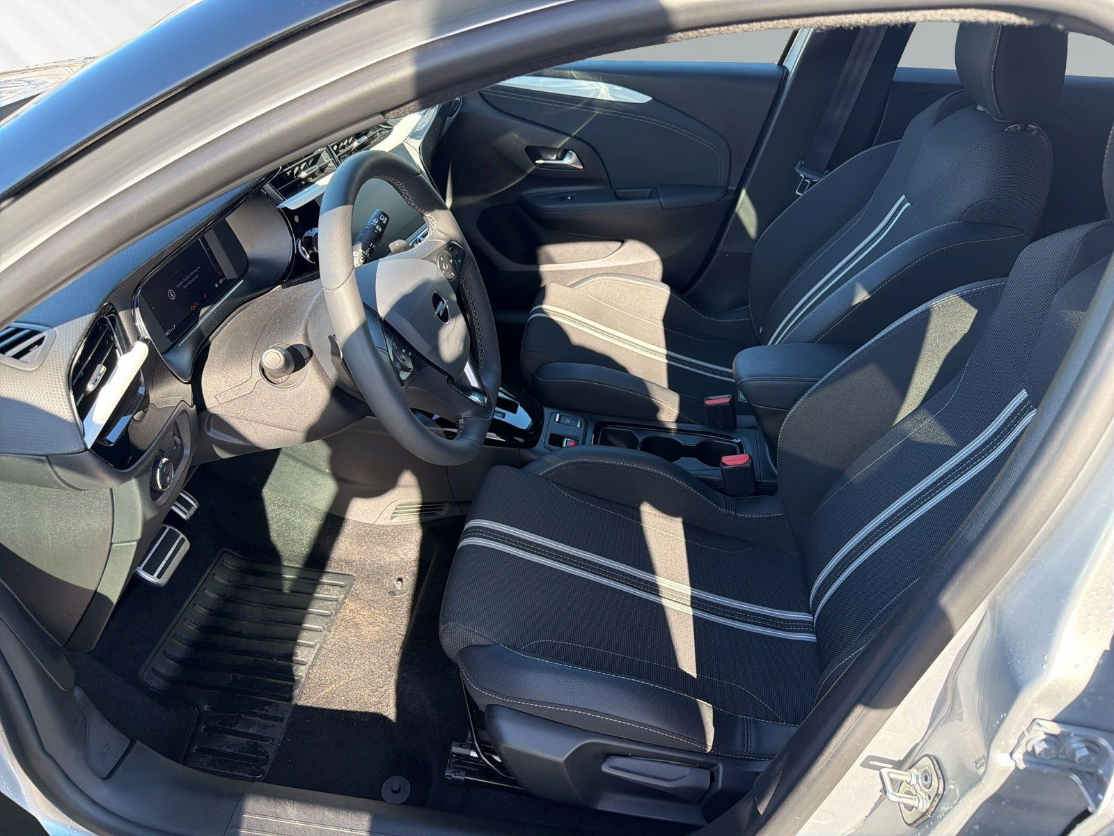 Corsa F GS 1.2 Hybrid 48V 100kW eDCT6 AppleCar++