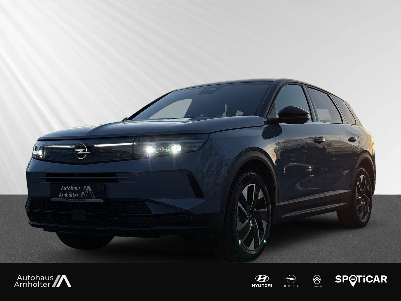 Grandland B GS 1.2 Hybrid 48V eDCT6+SHZ+LHZ+NAVI