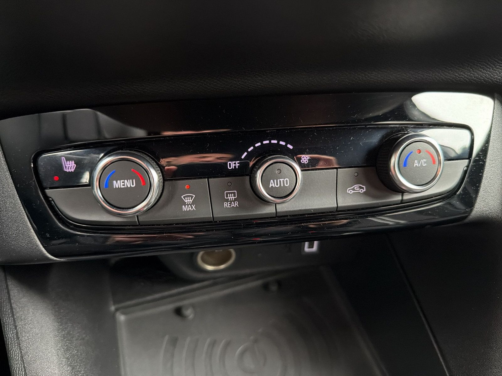 Corsa F GS 1.2 Hybrid 48V 100kW eDCT6+TECH-PAKET