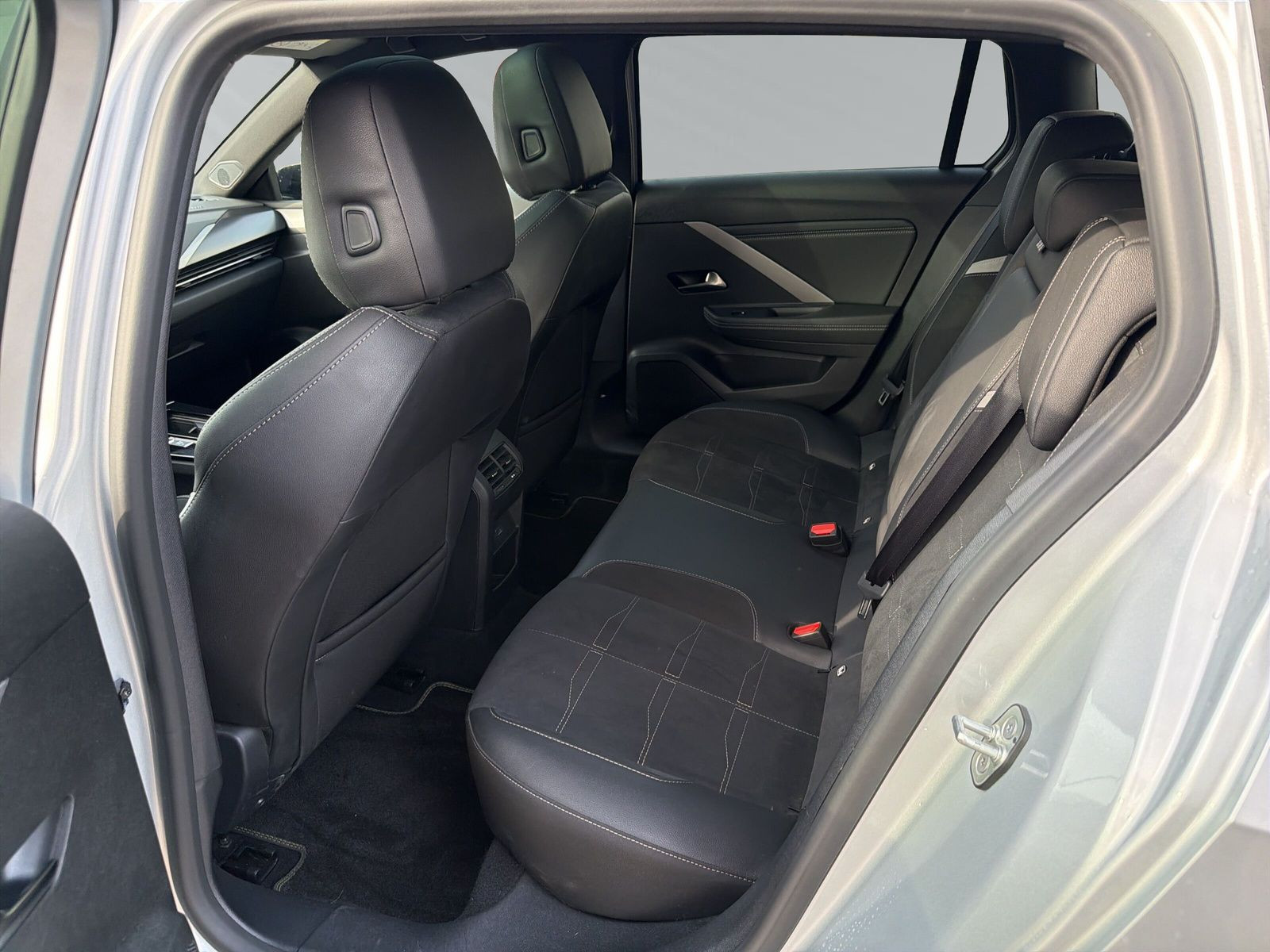 Astra L ST GS 1.2 Turbo S/S 96kW AT+360*SZH+PANO