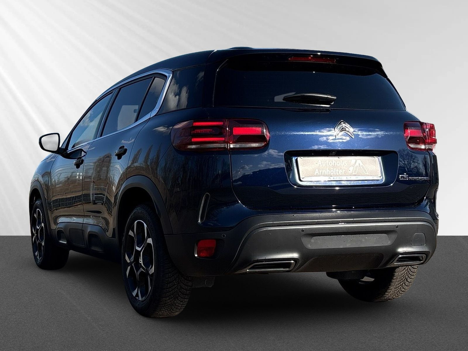 C5 Aircross Plus Hybrid 145 E-DSC6+SHZ+PDC+APPLE