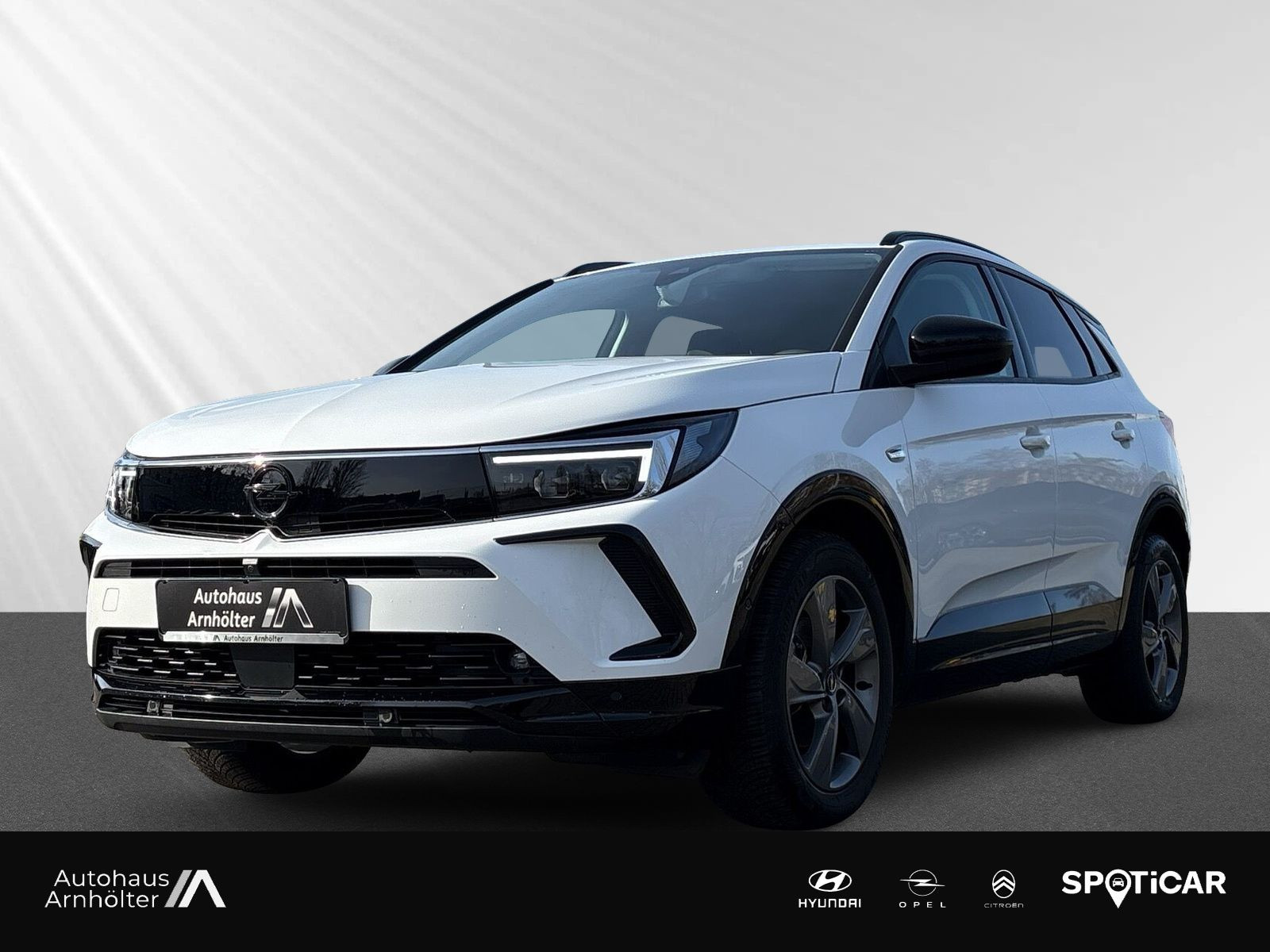 Grandland GS 1.2 Turbo +AT8+SHZ+LHZ+CARPLAY+PDC+