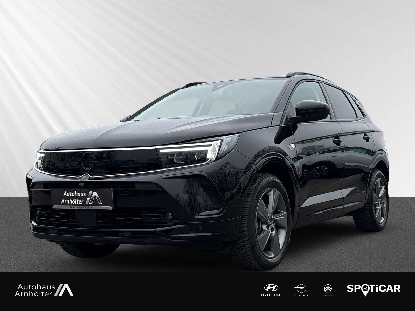 Grandland GS 1.2 Turbo AT8+NAVI+CARPLAY+PDC+CAM+