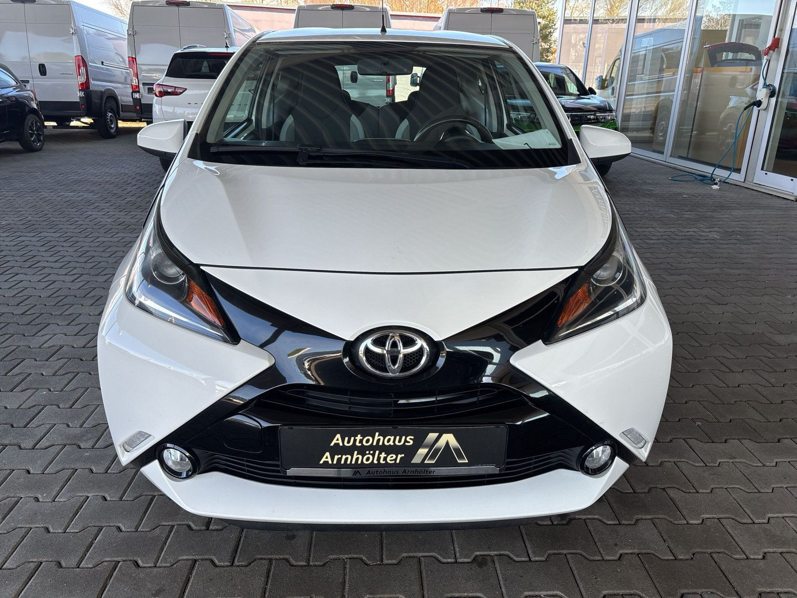 Aygo 1.0 X-PLAY TOUCH NAVI+KLIMA+PDC+KAMERA++