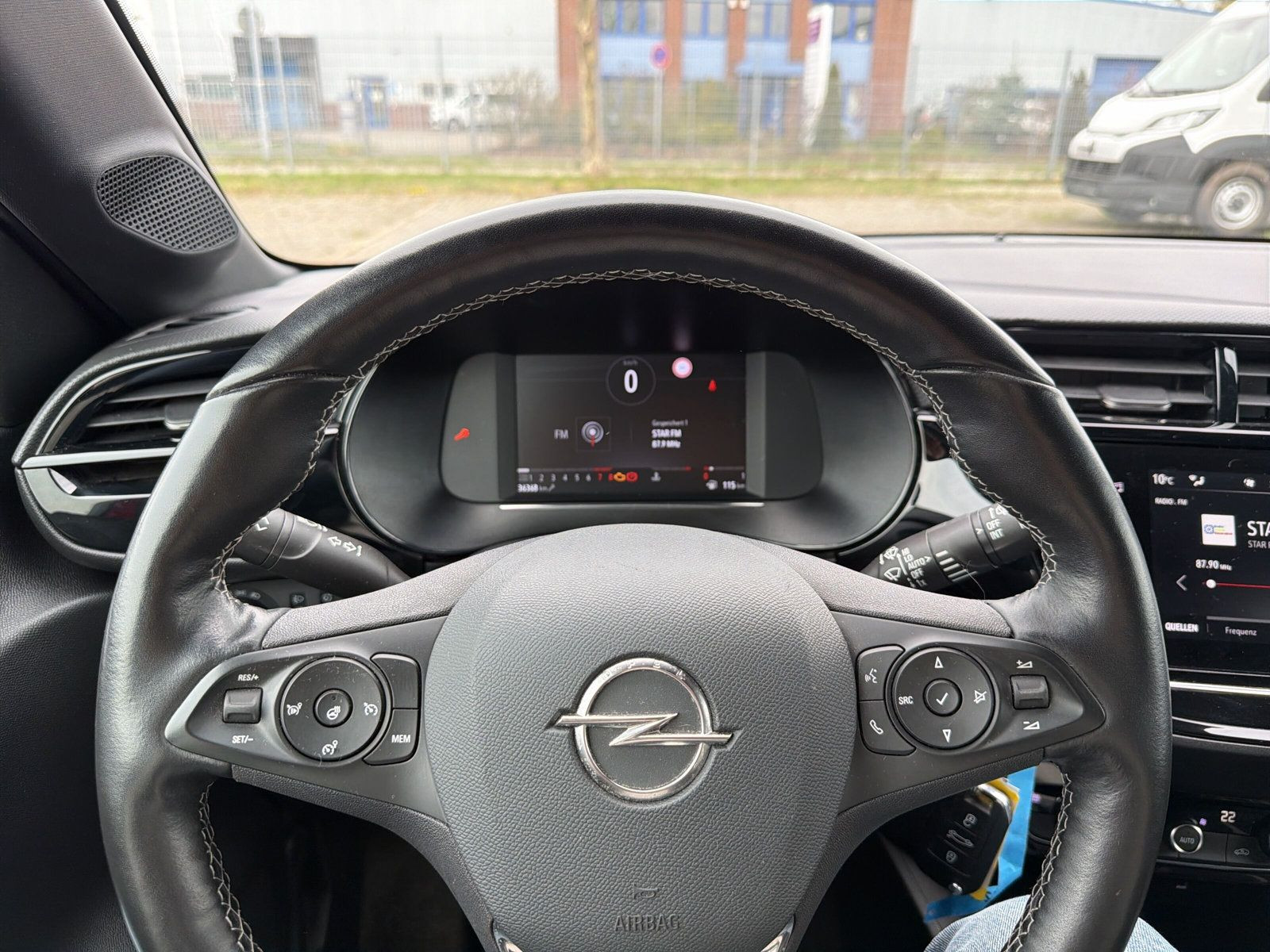 Corsa F 1.2 40 Jahre +KAMERA+SZH+LENKRADHEIZUNG+