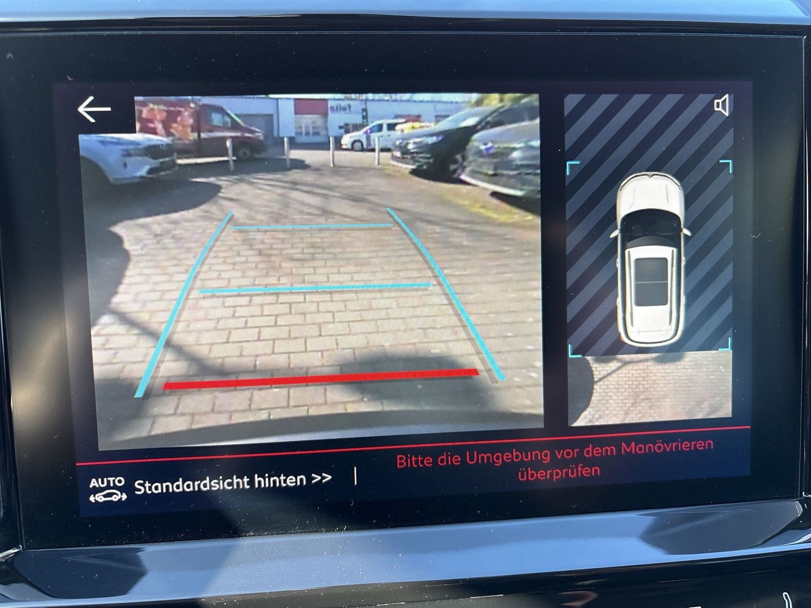 C5 AIRCROSS +SHZ+KAMERA+NAVI+CARPLAY+TOTWINKEL++