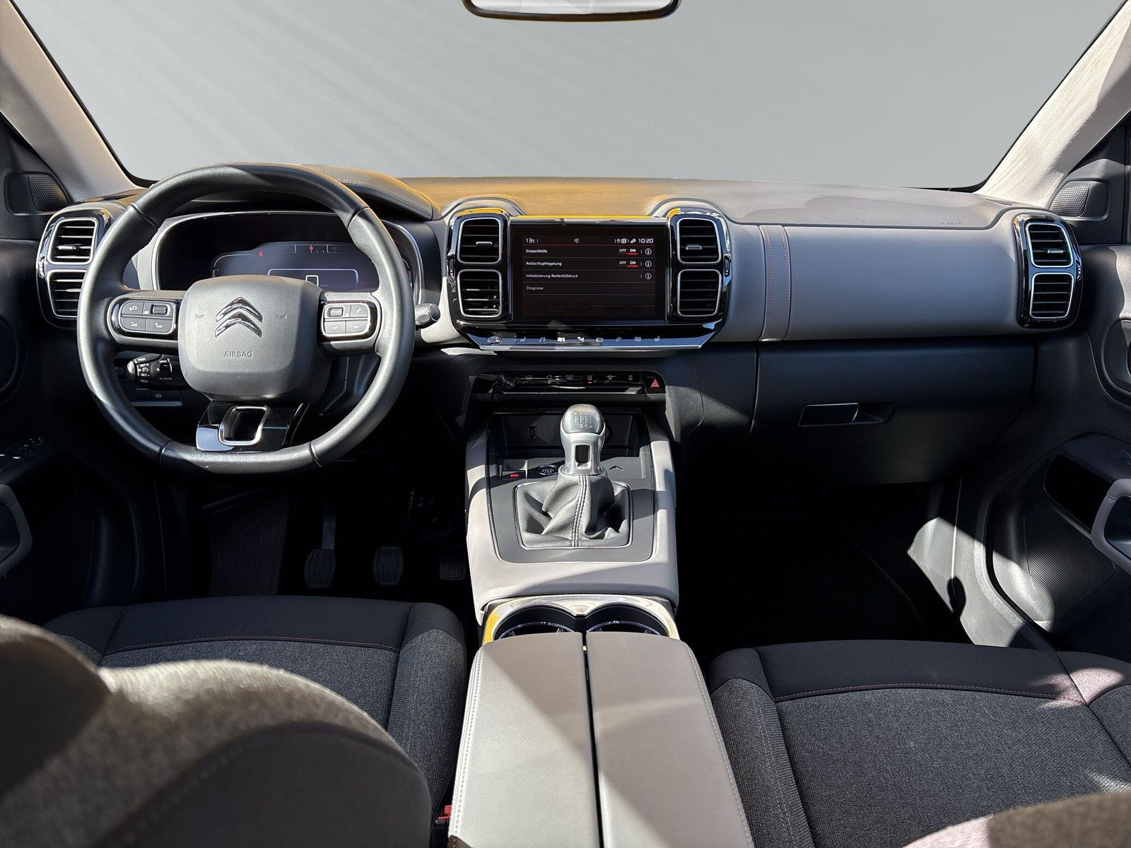 C5 AIRCROSS +SHZ+KAMERA+NAVI+CARPLAY+TOTWINKEL++